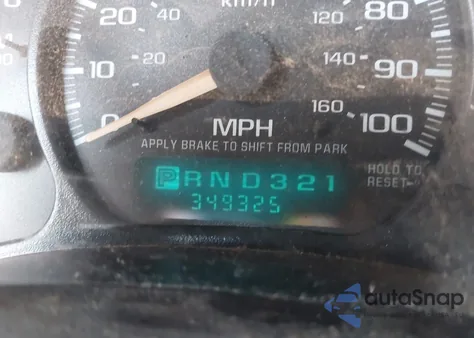 2002 Chevrolet Silverado 2500Hd from USA, damaged, VIN 1GCHC24U72E138773